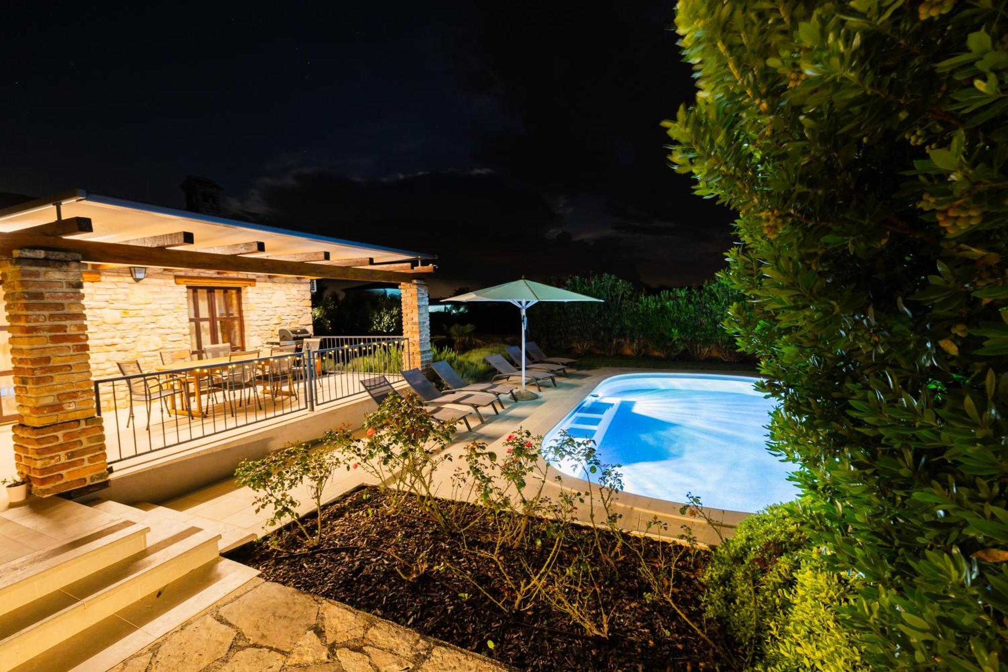 Villa Jurinea In Istrien Mit Pool Barat  外观 照片