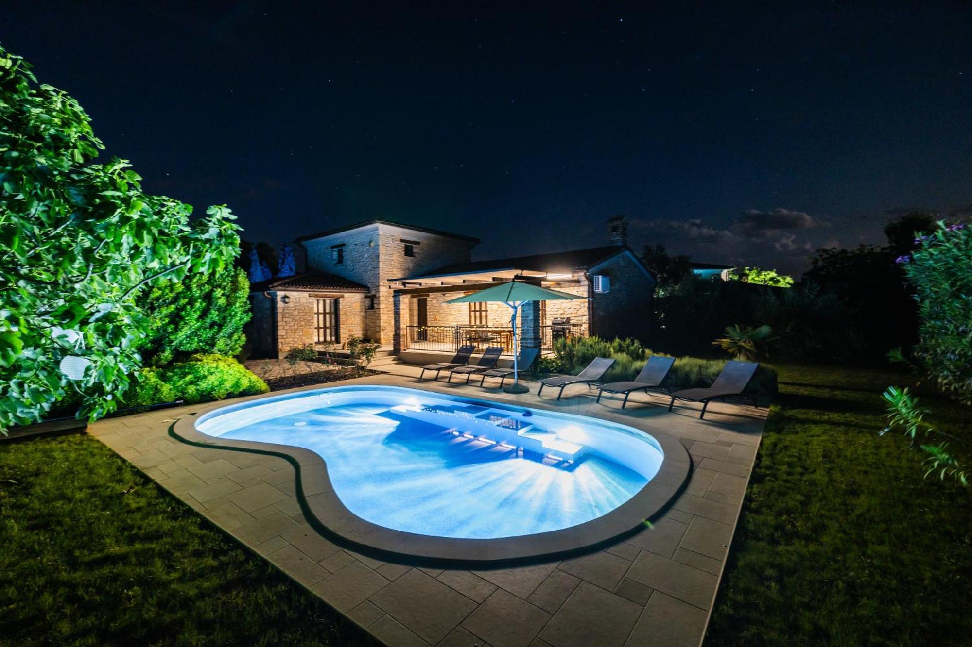 Villa Jurinea In Istrien Mit Pool Barat  外观 照片